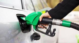 Akaryakıta bir zam daha!