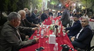 Gazeteciler iftar sofrasında bir araya geldi