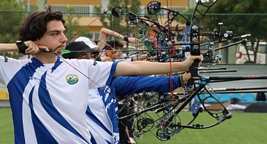 Göbeklitepe'de okçuluk yarışması başladı