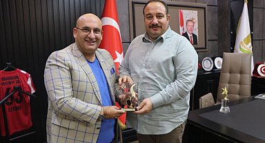 Başkan Ekinci'ye bir ödül daha