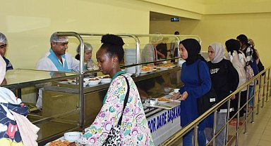 Bulut: HRÜ'de 3100 Uluslararası öğrenci eğitim görüyor