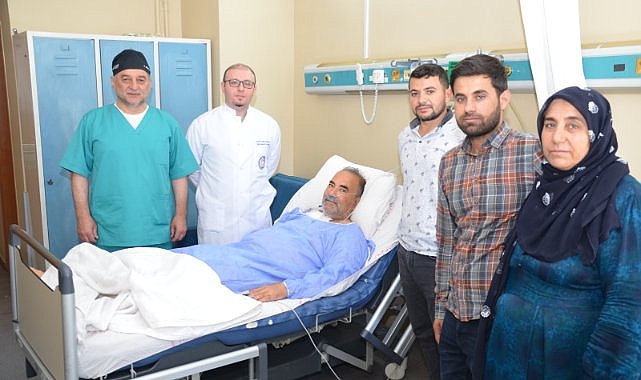 İki riskli ameliyat aynı anda yapıldı