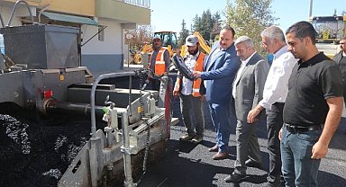 Viranşehir'de asfalt çalışmaları sürüyor