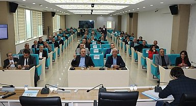 3 ilçe belediyenin bütçeleri görüşüldü!