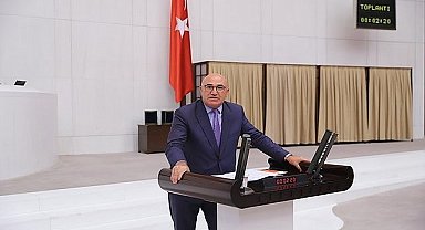 Vekil Tanal, TBMM Başkanlığı'na kanun teklifi sundu