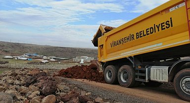 Viranşehir kırsalında yol çalışması sürüyor