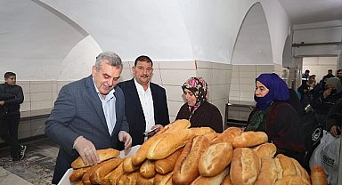 Büyükşehir'den aşevine halk ekmek desteği