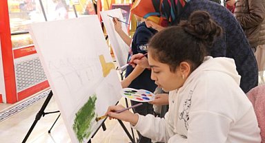 Çocukların hayal gücü tuvallere yansıdı