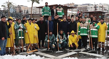 Başkan Canpolat: Ekiplerimiz harıl harıl çalışıyor