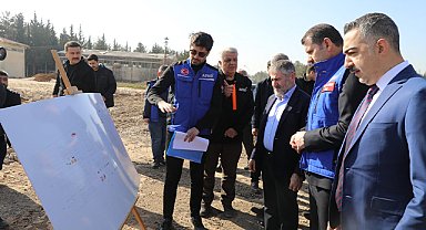 Depremzedeler için konteyner kent kuruluyor