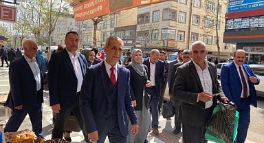 AK Aday Dusak, Siverek sokaklarında