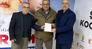 AK Parti'ye katılımlar devam ediyor