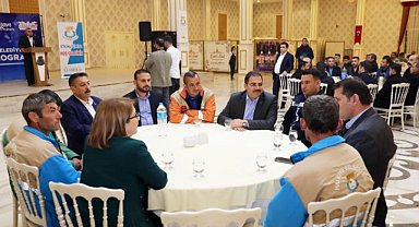 Başkan Canpolat, çalışanlarıyla bir araya geldi