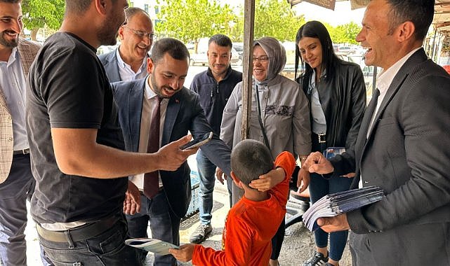 Toru Eyyubiye'de esnafları ziyaret etti