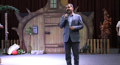 Karaköprü Belediyesinden öğrencilere karne hediyesi!