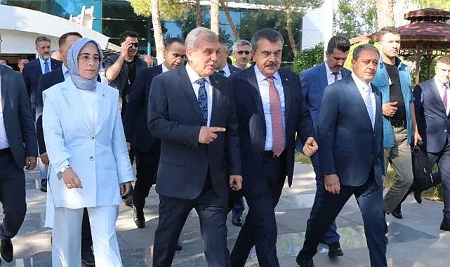 Bakan Tekin Şanlıurfa'da