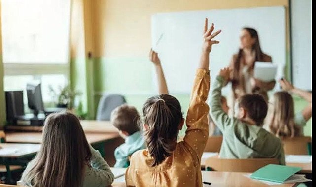 Sınavlar bir hafta ertelendi!