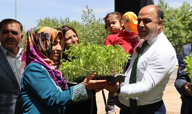 Ata tohumu Karaköprü'de hayat buluyor!
