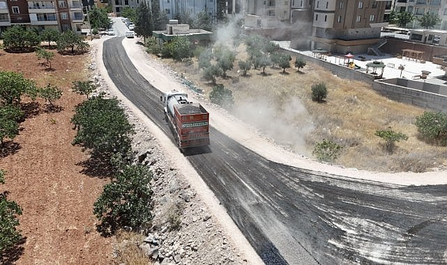 Atakent'e yeni yollar kazandırılıyor