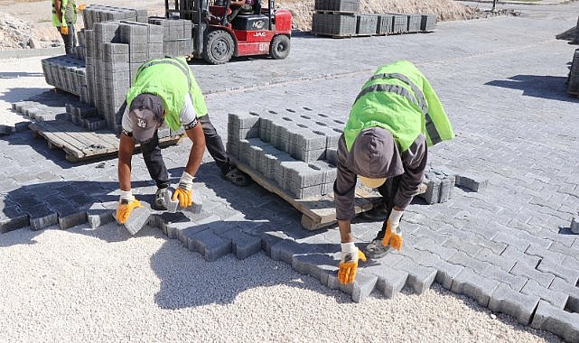 Haliliye'de konforlu yollar artıyor!