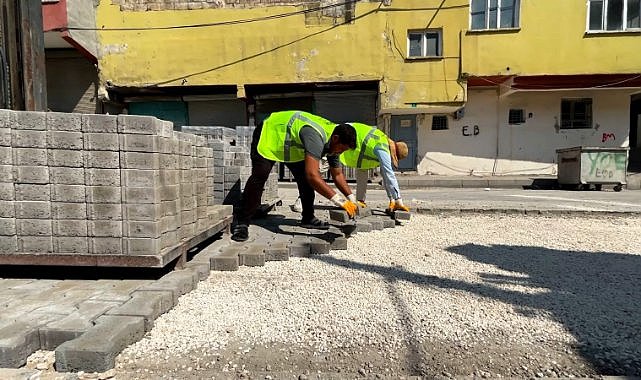 Eyyübiye'de yol yapım seferberliği hız aldı